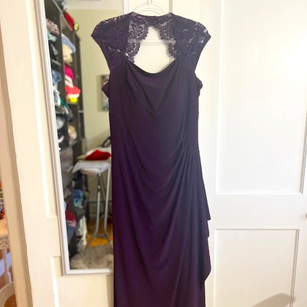 MSK Formal Jersey Dress with Lace Neck and Shoulders - Size 14